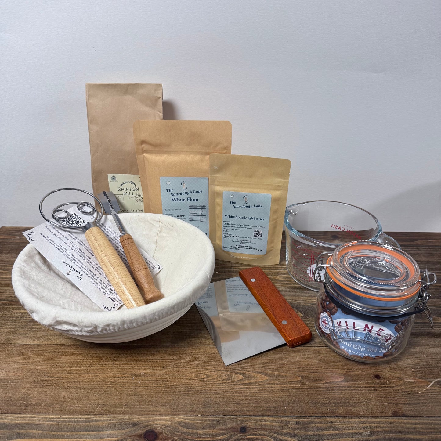 Premium Sourdough Starter & Baking Kit - Includes Starter and Organic Flour