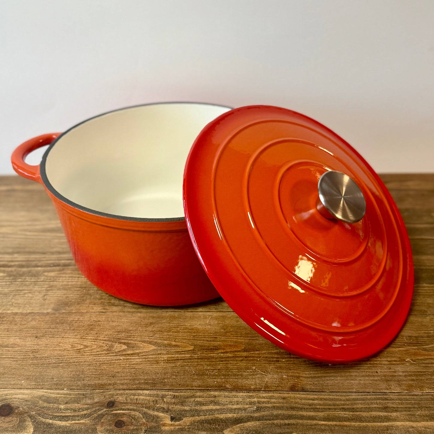 Cast Iron Enamel Coated Dutch Oven