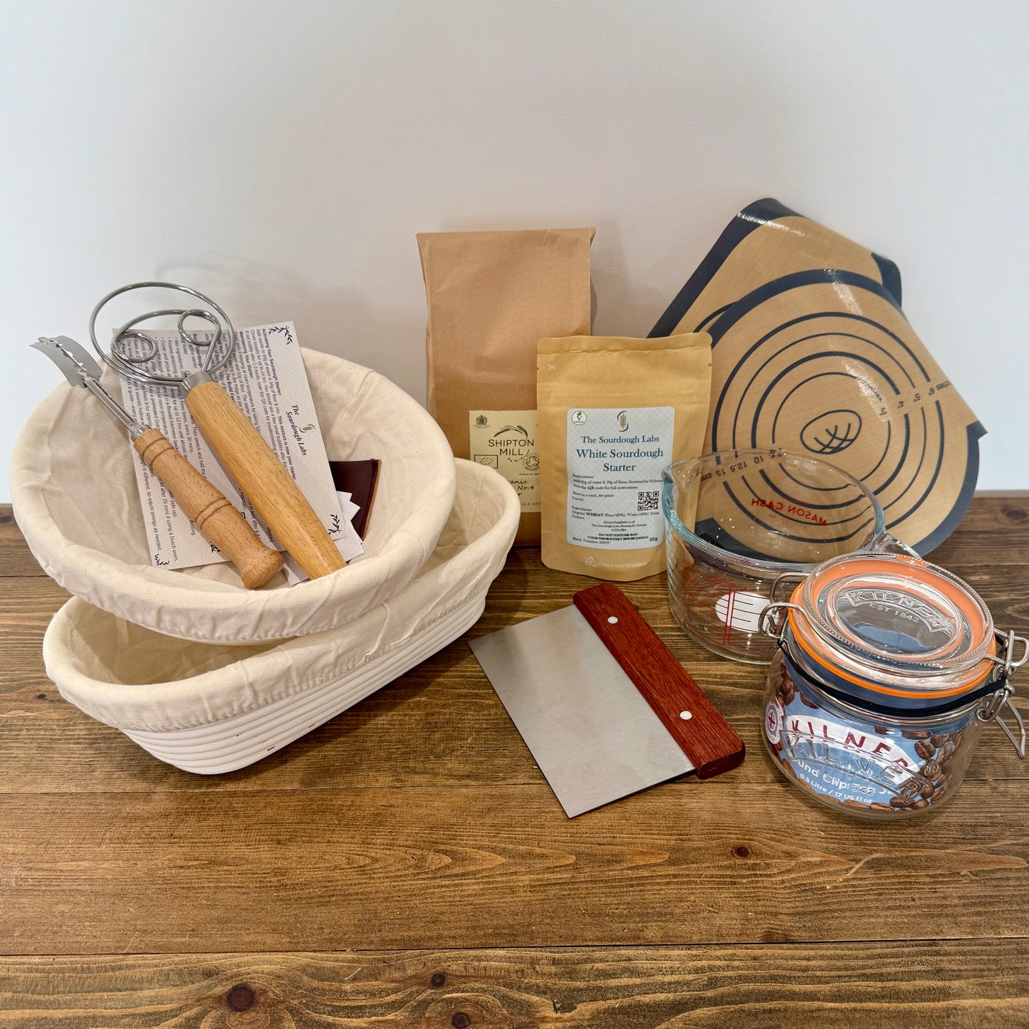 Deluxe Sourdough Starter & Baking Kit - Includes Starter and Organic Flour