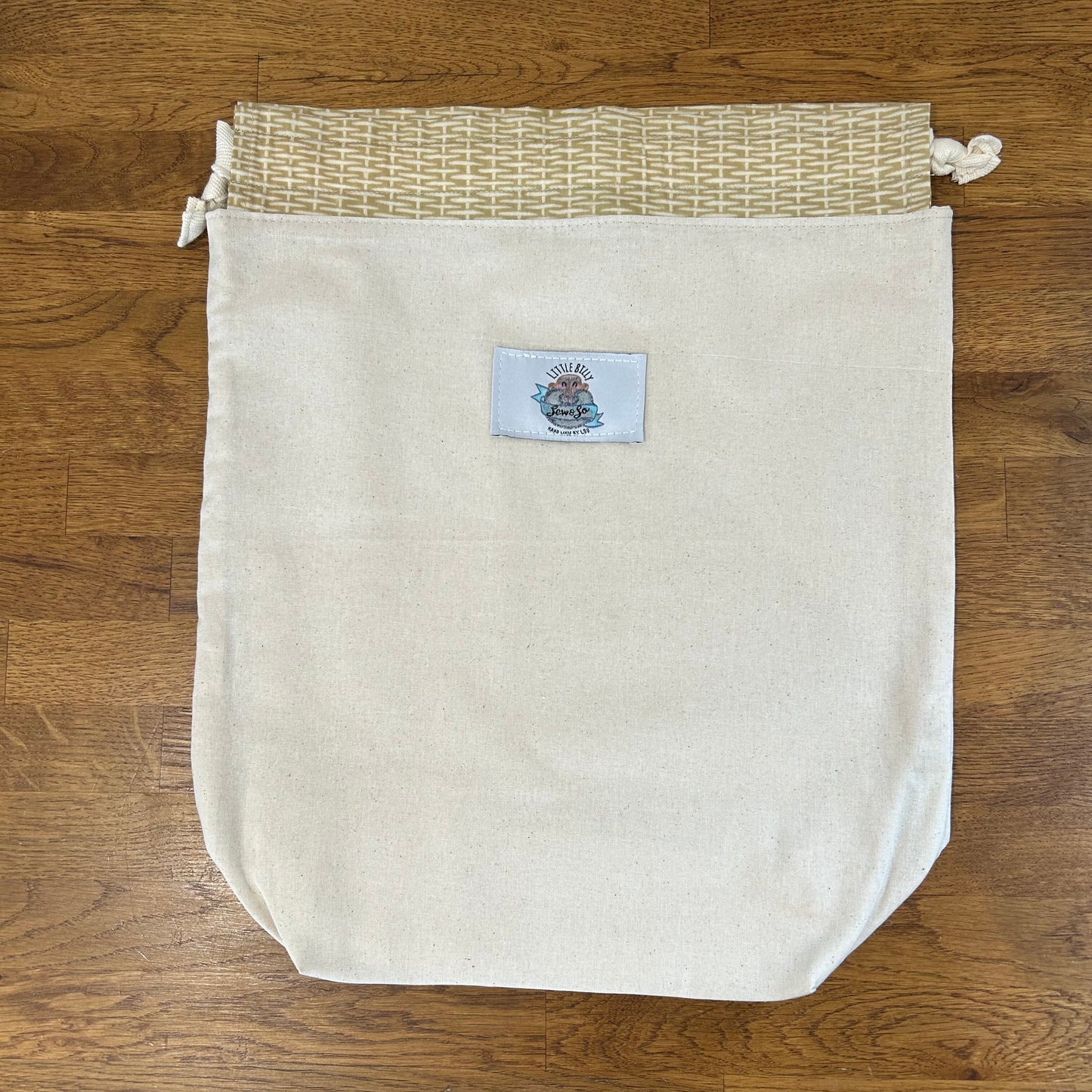 Basket Weave Trim Bread Bag