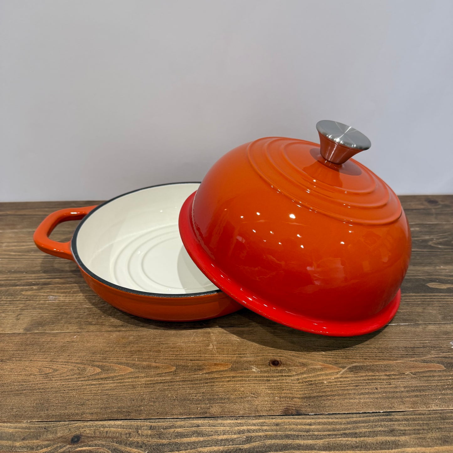 Cast Iron Bread Cloche - Round